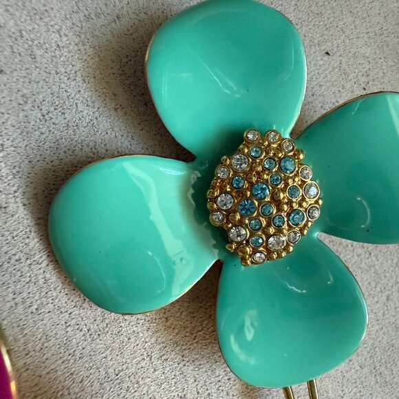 Crystal metal pins - Picture 2 of 9